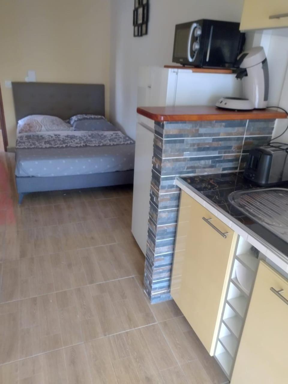 Residence L Oiseau Des Iles Grand-Bourg  المظهر الخارجي الصورة